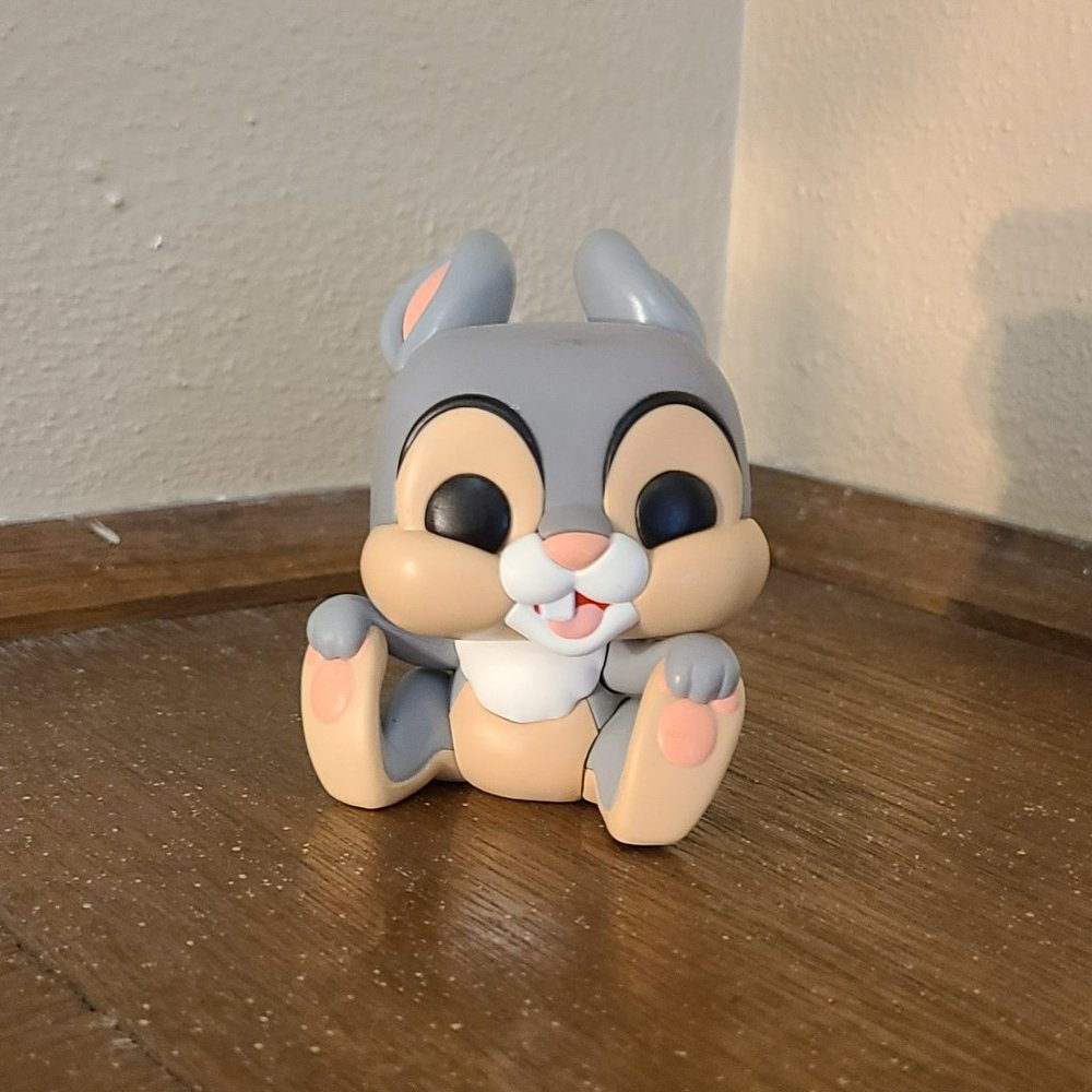 Funko Pop - Disney Bambi - #1186 Thumper holding feet